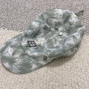 EUC - Nike